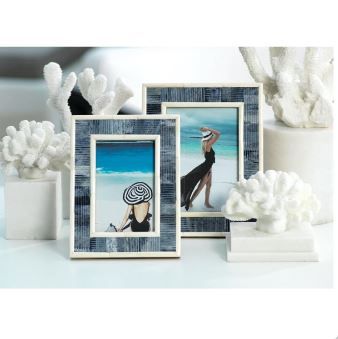 5x7 Mendocino Blue Carved Frame