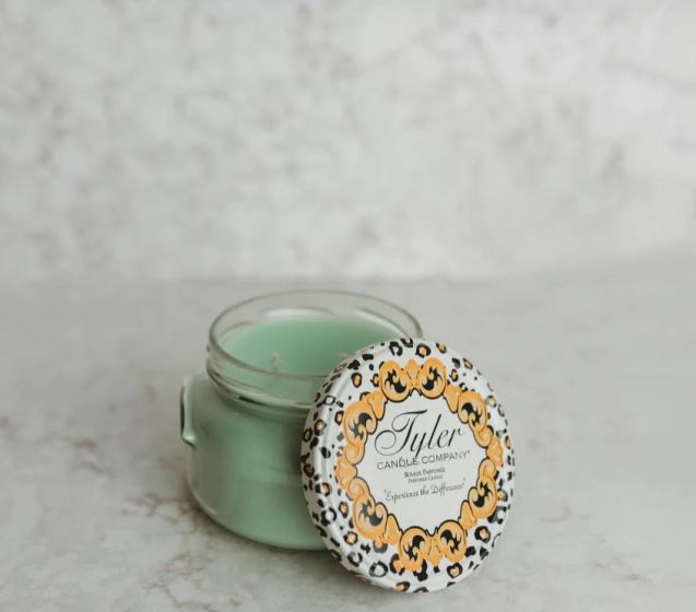 22 Oz Pearberry Candle