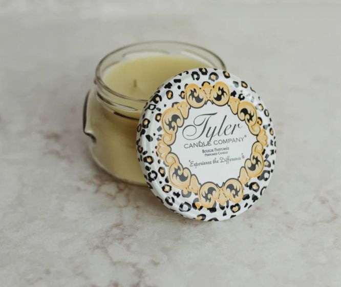 22 Oz Limelight Candle